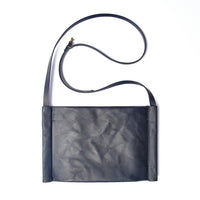 small shoulder "puff"