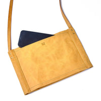 small shoulder "puff"