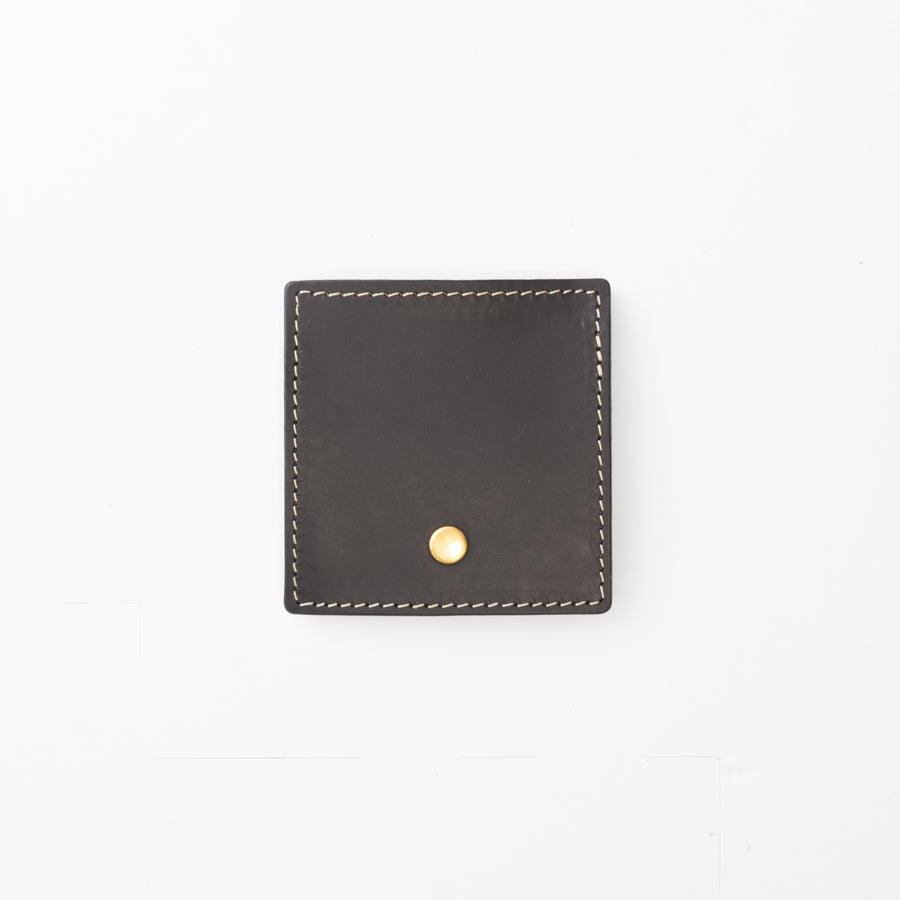 「 ⬜︎ 」/ Black