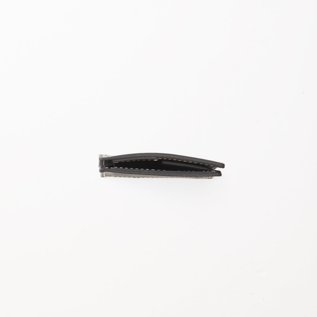 「 ⬜︎ 」/ Black