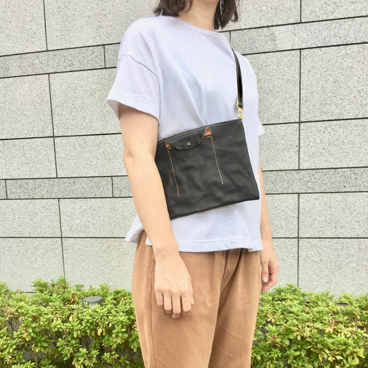 サコッシュ